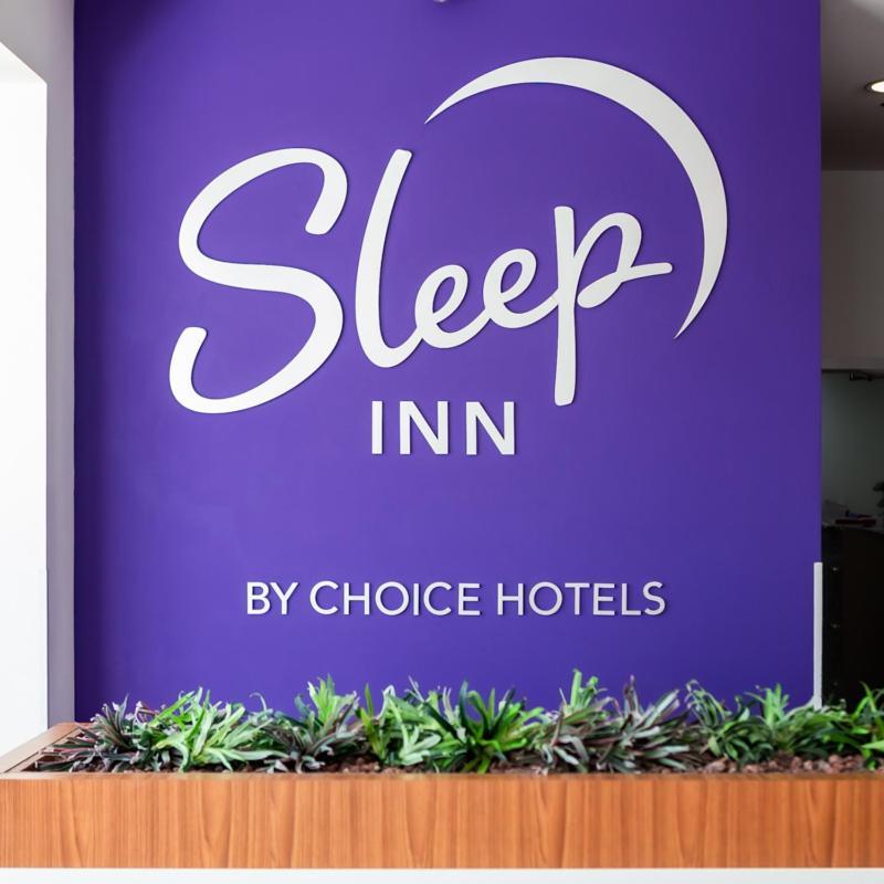 Sleep Inn Leon Antares Extérieur photo