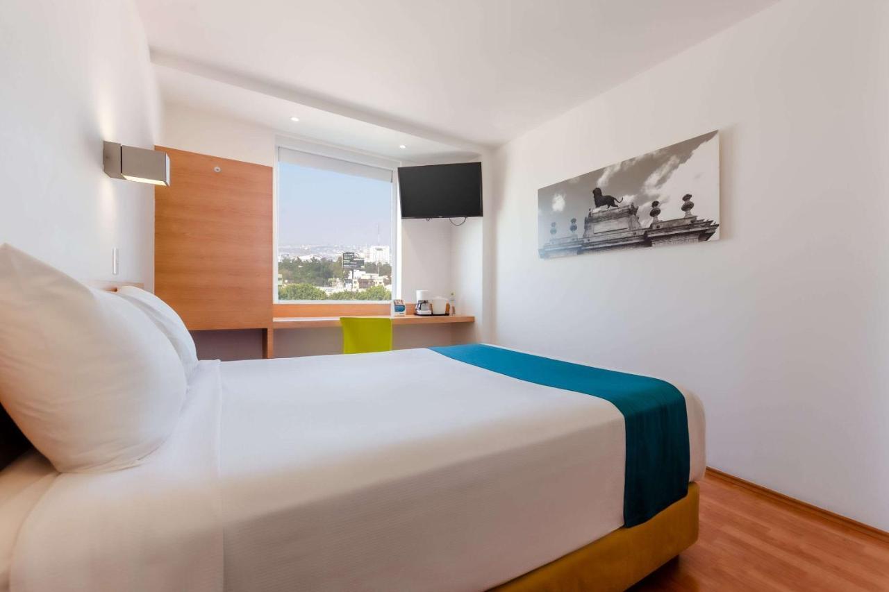 Sleep Inn Leon Antares Extérieur photo