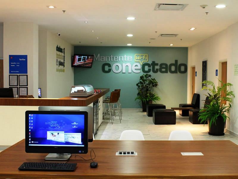 Sleep Inn Leon Antares Extérieur photo